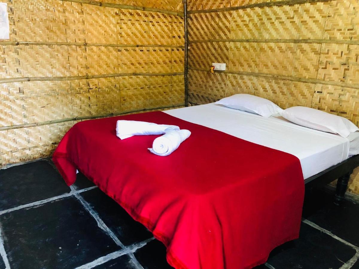 Island Vibes Hampi Guesthouse מראה חיצוני תמונה