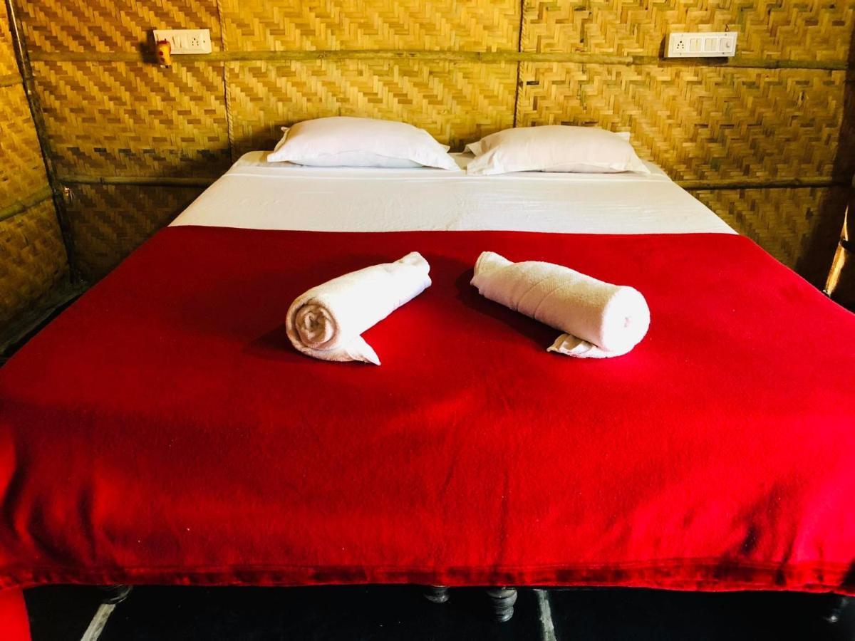 Island Vibes Hampi Guesthouse מראה חיצוני תמונה