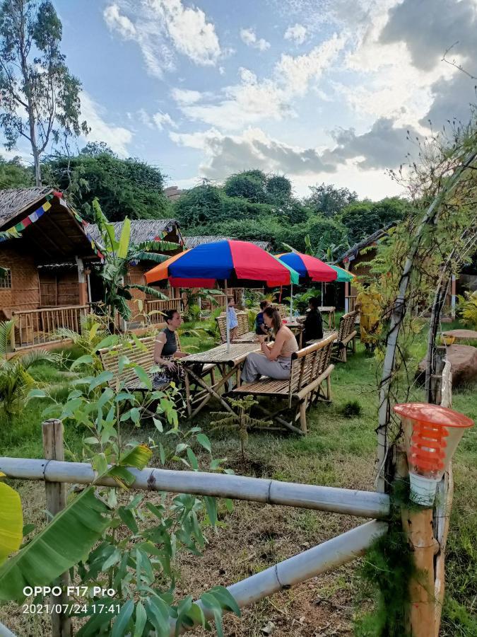 Island Vibes Hampi Guesthouse מראה חיצוני תמונה