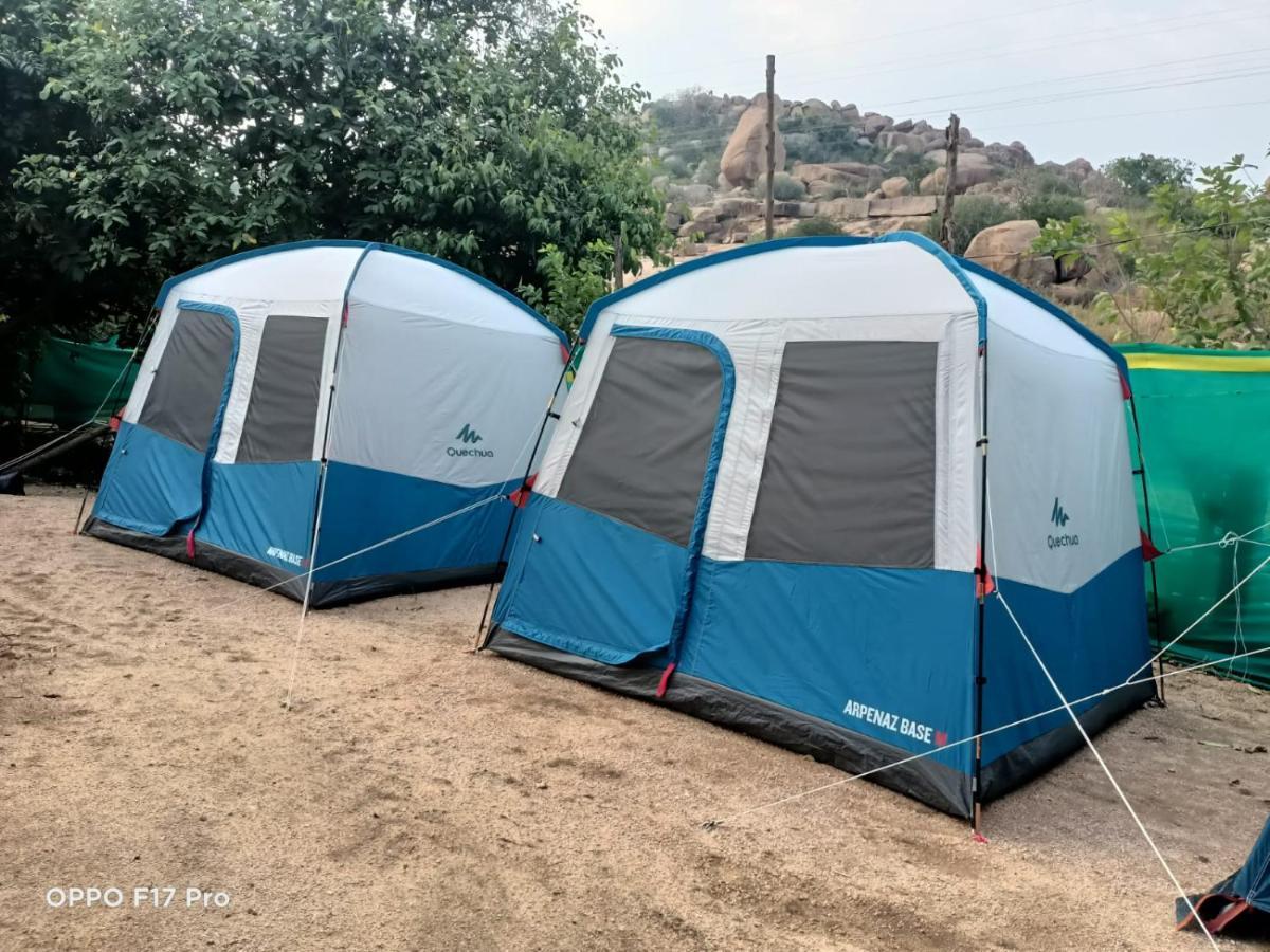 Island Vibes Hampi Guesthouse מראה חיצוני תמונה